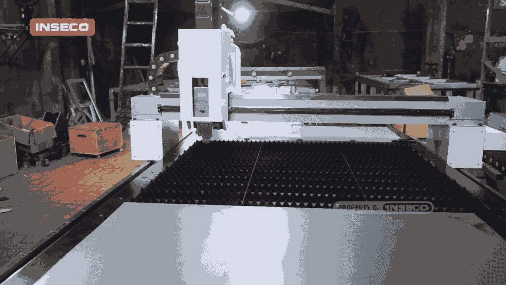 Ulasan Mesin Potong Besi 3000W: Apa Saja Fitur yang Ditawarkan? 1 Mesin potong besi 3000W dengan daya tinggi, cocok untuk memotong material logam tebal