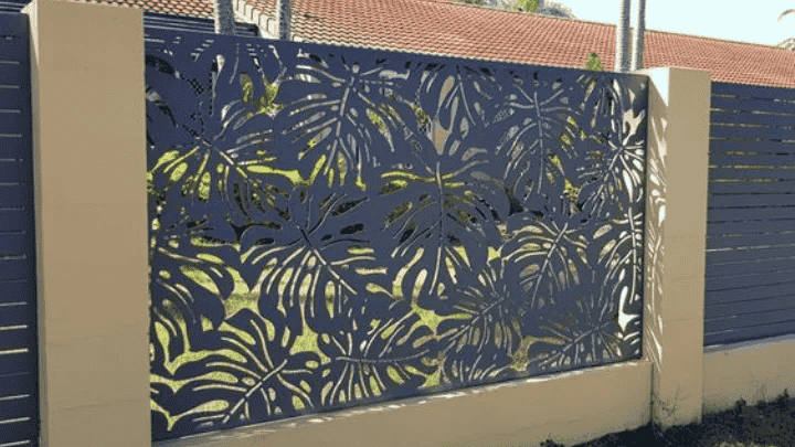 10 Contoh Pagar Rumah Cutting Laser Sederhana dan Estetik 2 Pagar Cutting Laser dengan Motif Daun